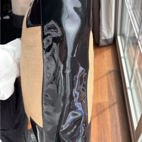 Tory Burch Ella Straw Rafia & Black Patent Trim Tote in VGUC - Picture 11 of 16